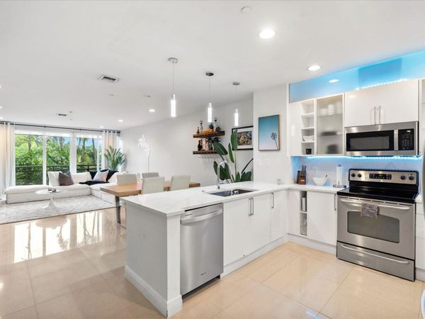 832 NE 19TH Avenue, Unit 832, Fort Lauderdale, FL 33304