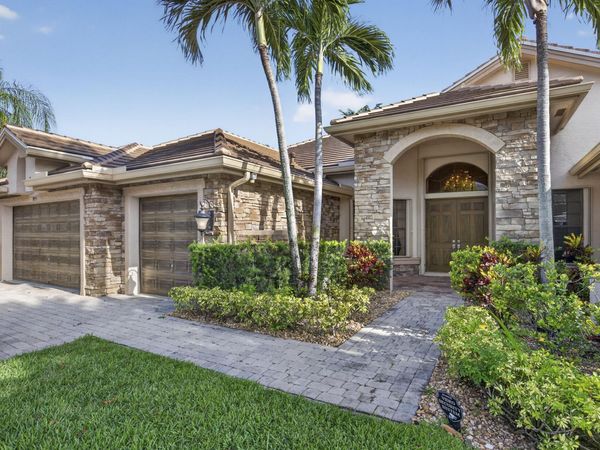 10715 Versailles Boulevard, Wellington, FL 33449