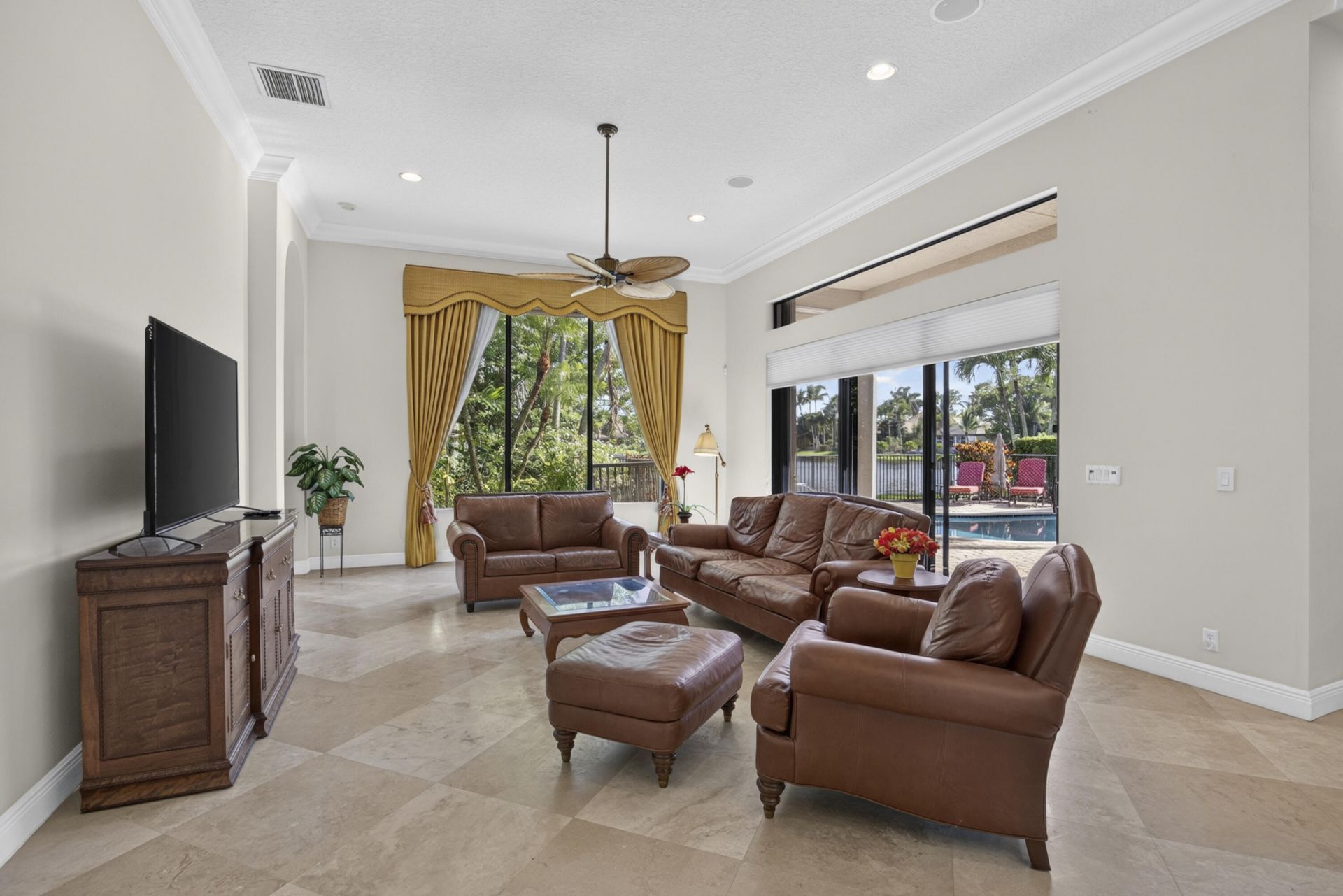 10715 Versailles Boulevard, Wellington, FL 33449 Photo