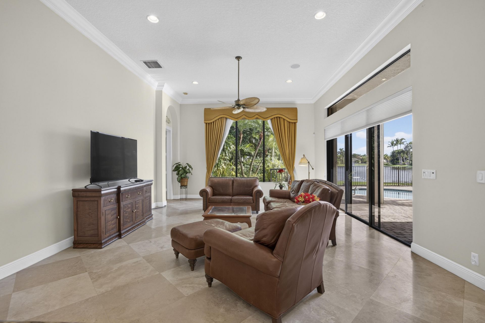 10715 Versailles Boulevard, Wellington, FL 33449 Photo