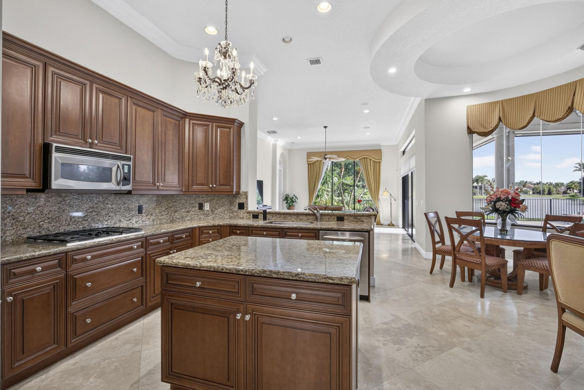 10715 Versailles Boulevard, Wellington, FL 33449 Photo