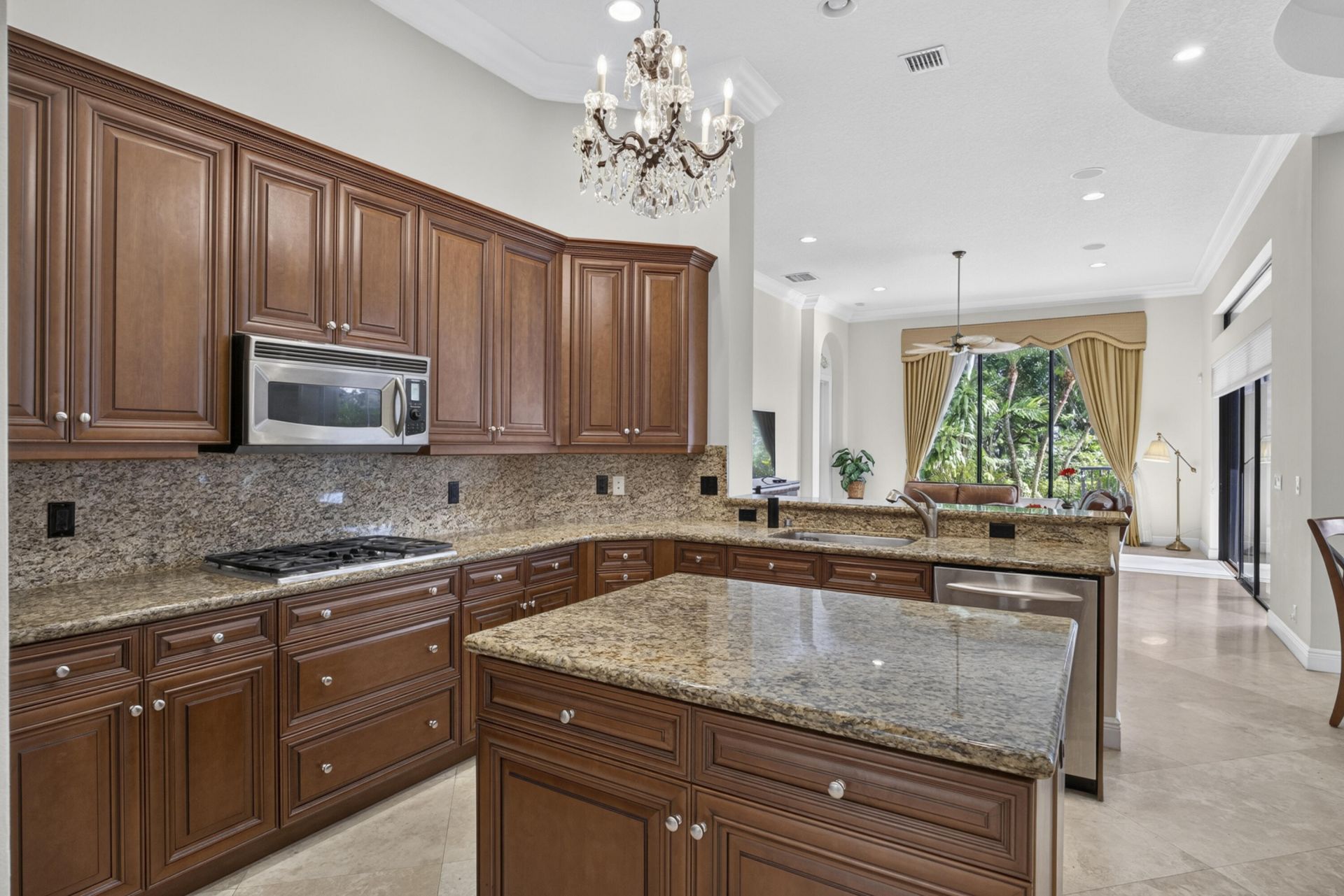 10715 Versailles Boulevard, Wellington, FL 33449 Photo