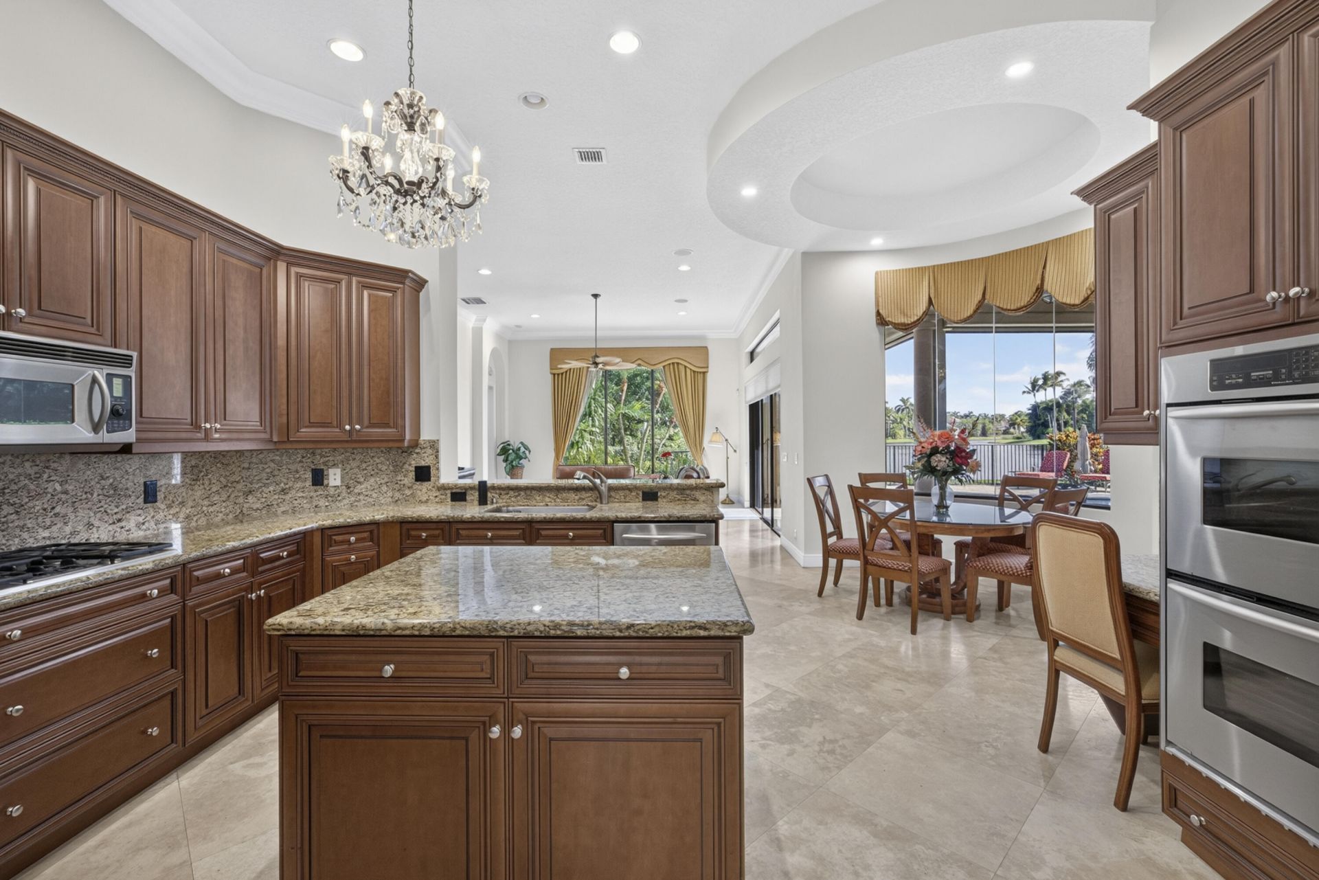 10715 Versailles Boulevard, Wellington, FL 33449 Photo