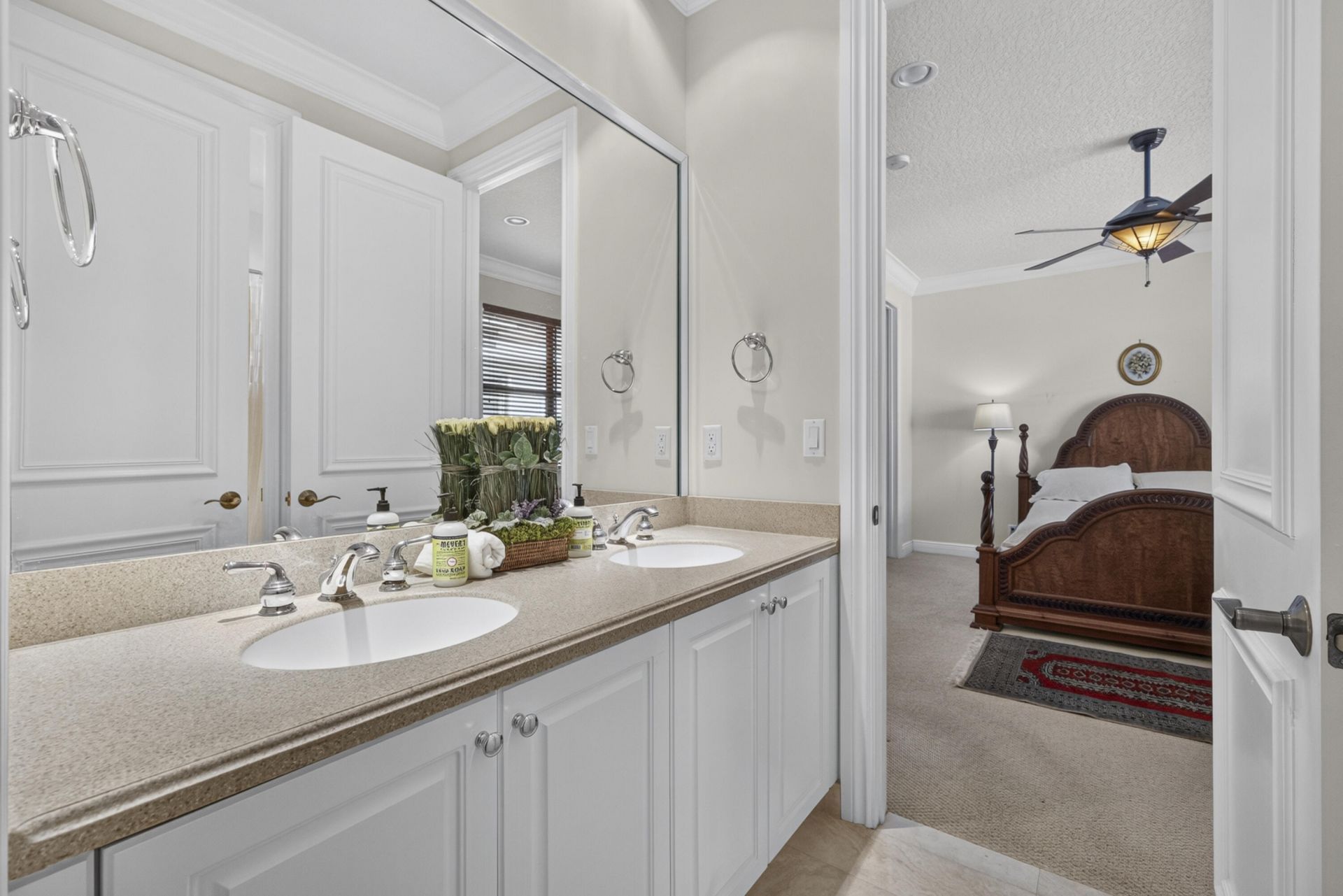 10715 Versailles Boulevard, Wellington, FL 33449 Photo