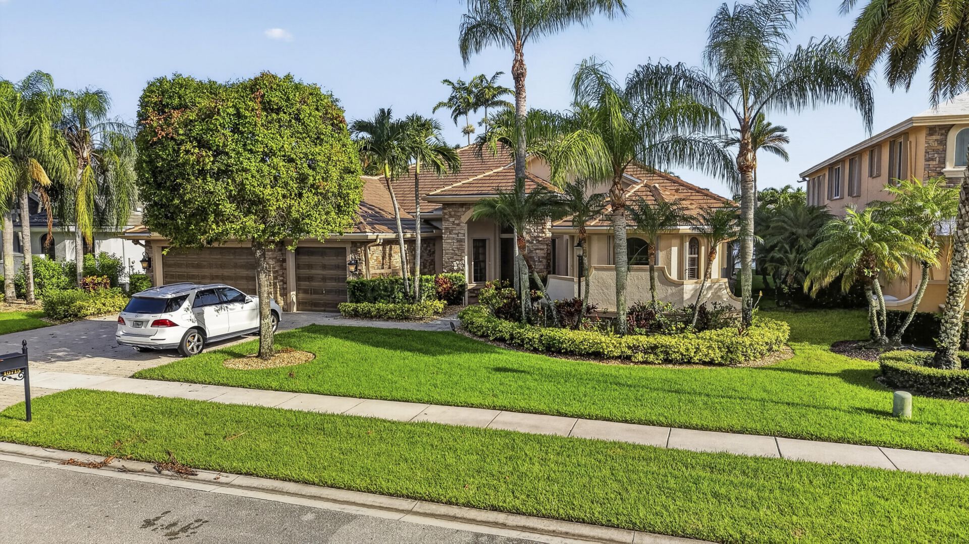 10715 Versailles Boulevard, Wellington, FL 33449 Photo