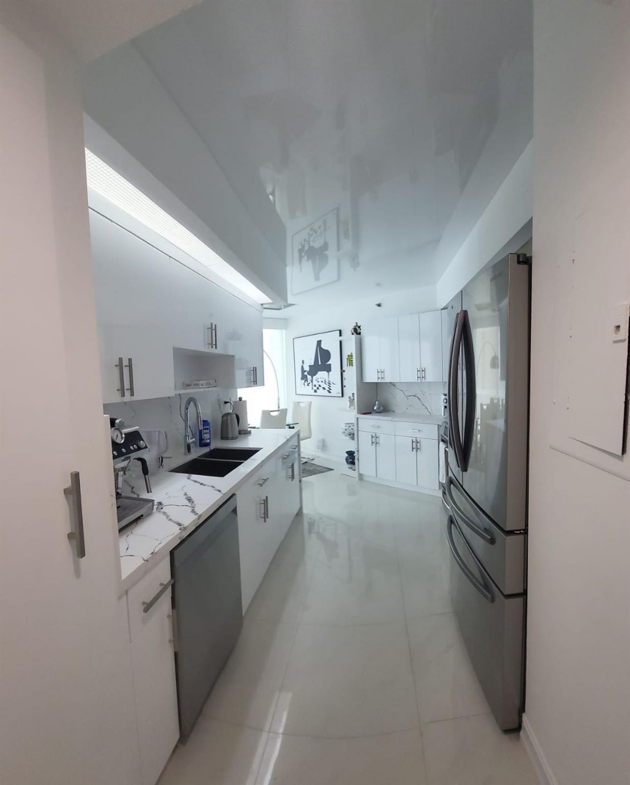 16425 Collins Avenue, Unit 818, Sunny Isles Beach, FL 33160 Photo