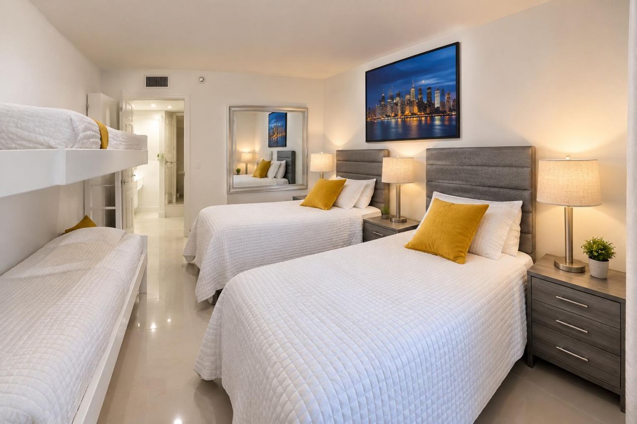16425 Collins Avenue, Unit 818, Sunny Isles Beach, FL 33160 Photo