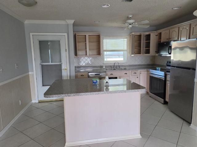 6531 SE Federal Highway, Unit S205, Stuart, FL 34997 Photo