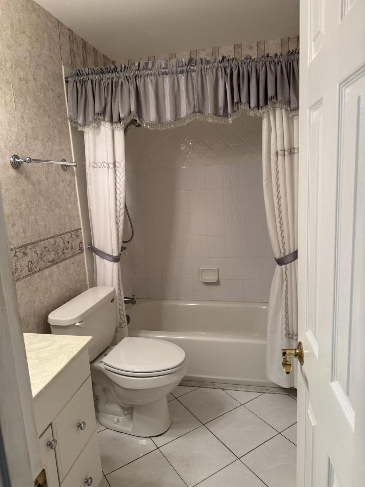 6531 SE Federal Highway, Unit S205, Stuart, FL 34997 Photo