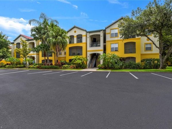 11521 Villa Grand, Unit 913, FORT MYERS, FL 33913