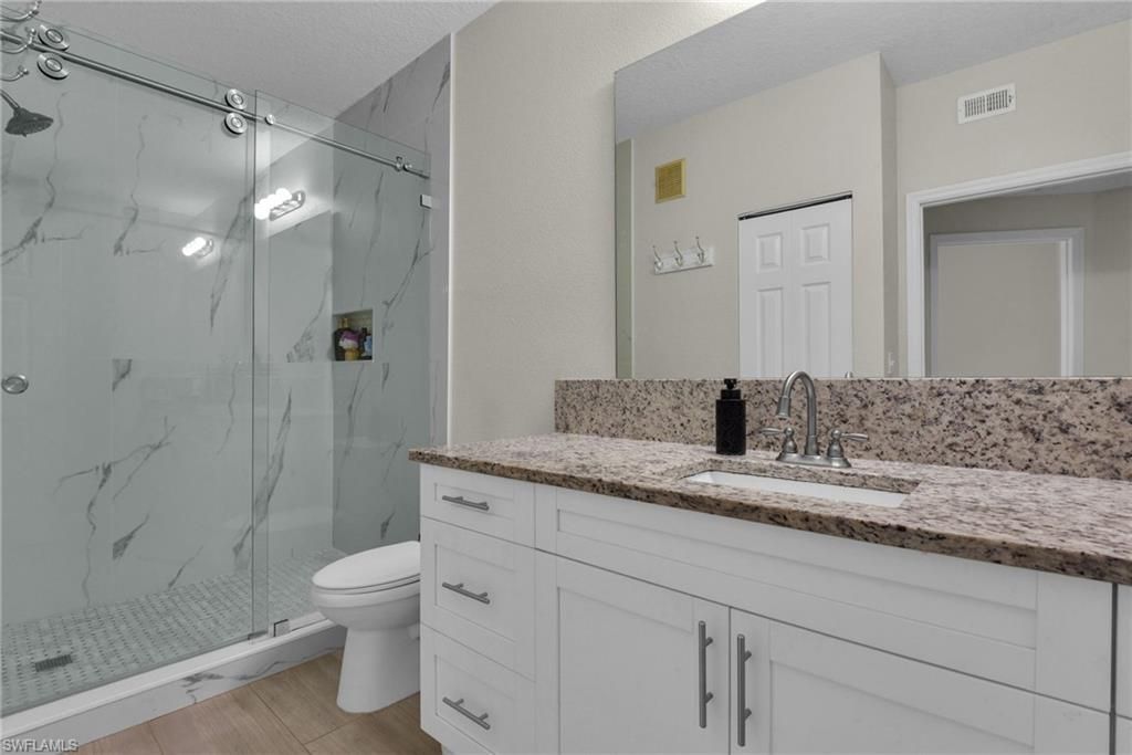 11521 Villa Grand, Unit 913, Fort Myers, FL 33913 Photo