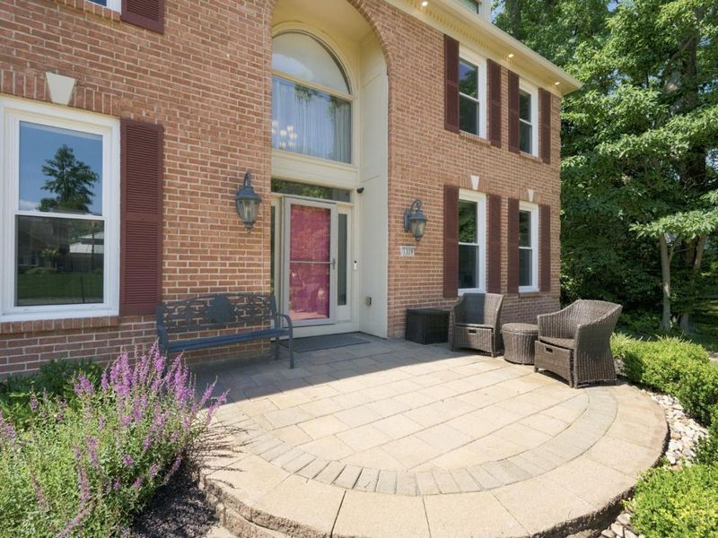 1328 Bedfordshire Drive, Miami Twp, OH 45140 Photo 3