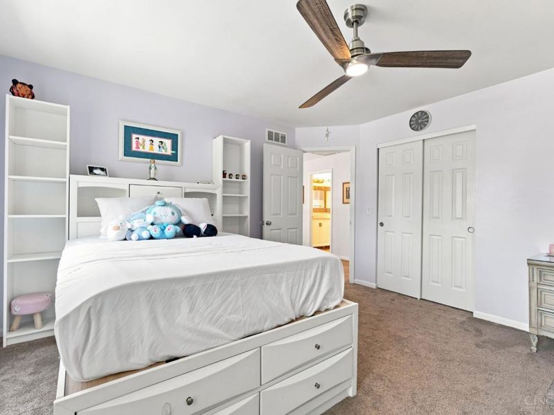 1328 Bedfordshire Drive, Miami Twp, OH 45140 Photo 37