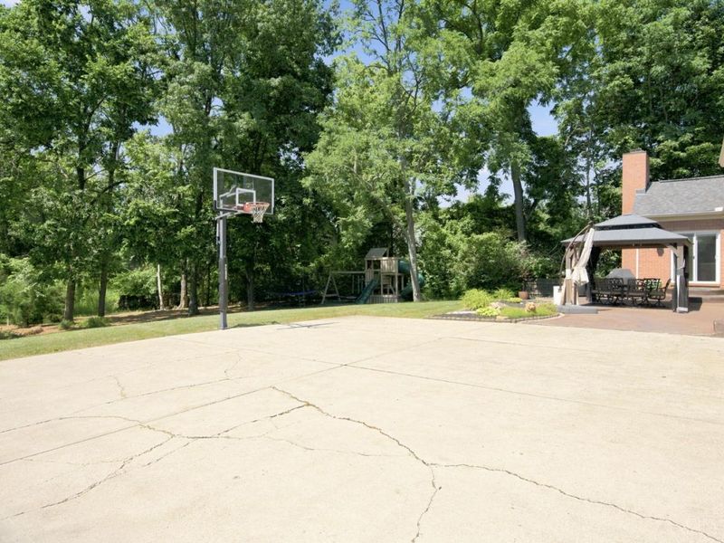 1328 Bedfordshire Drive, Miami Twp, OH 45140 Photo 61