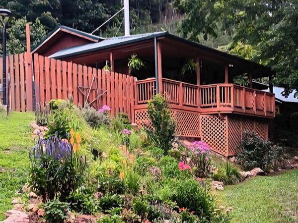 229 Smokey Run Road , Tellico Plains, TN 37385