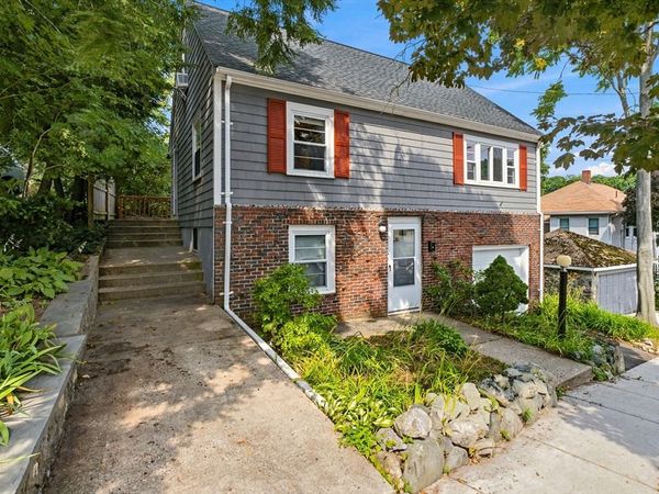 28 Preston St, Malden, MA 02148