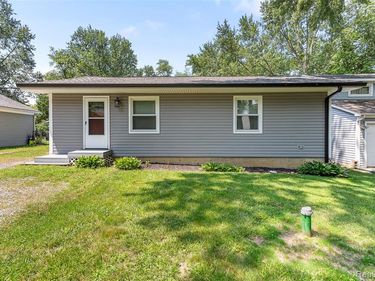 3322 Royal Boulevard, Commerce Twp, MI 48382