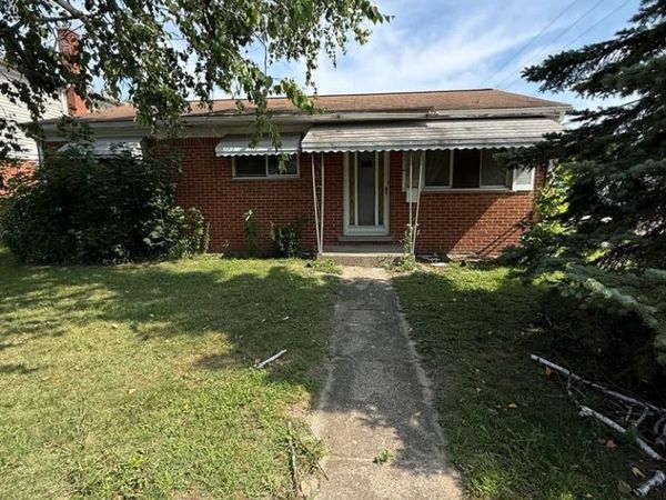 30714 Grandview Avenue, Westland, MI 48186