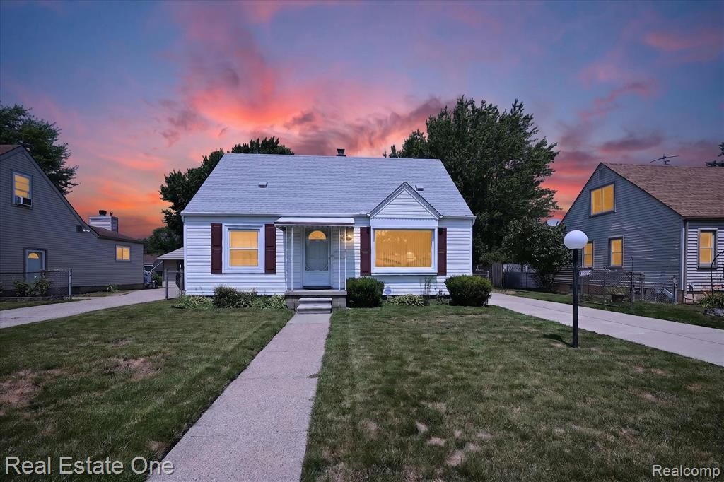 28662 Sheridan Street, Garden City, MI 48135 Main Photo