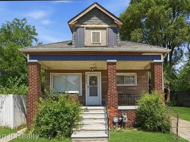 5255 Belmont Street, Hamtramck, MI 48212