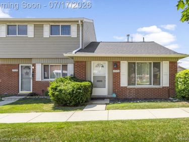 29254 Manchester Street, Westland, MI 48185