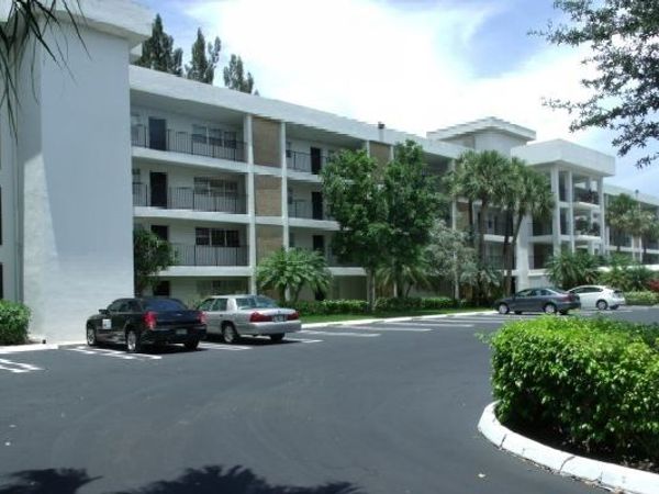 3051 S PALM AIRE DR APT 308, Other, FL 33069