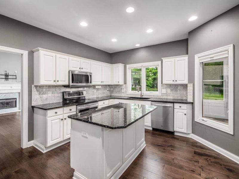 5752 Highland Lakes Avenue, Westerville, OH 43082 Photo 11