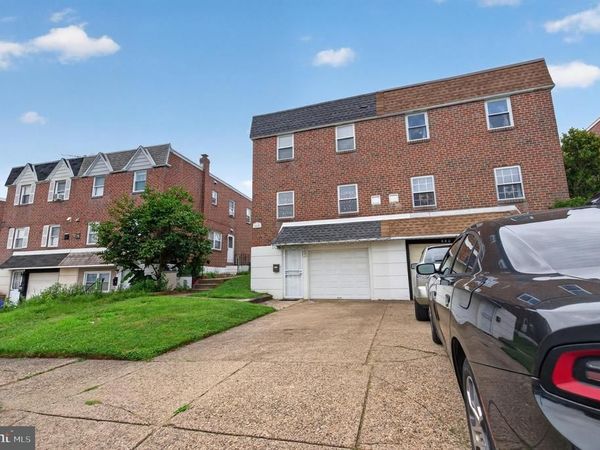 662 LAWLER STREET, PHILADELPHIA, PA 19116