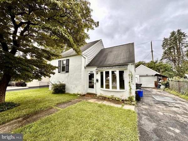 8730 WISSAHICKON AVENUE , PHILADELPHIA, PA 19128
