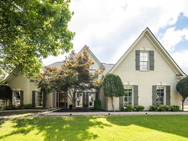 1584 GRAND CYPRESS DR, Collierville, TN 38017