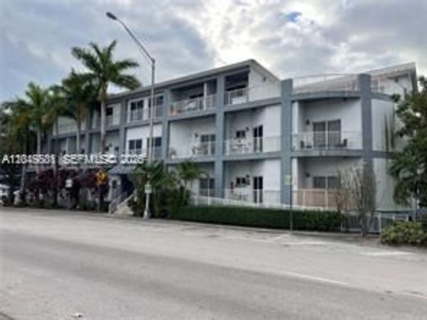 2734 Bird Ave , Unit 202, Miami, FL 33133