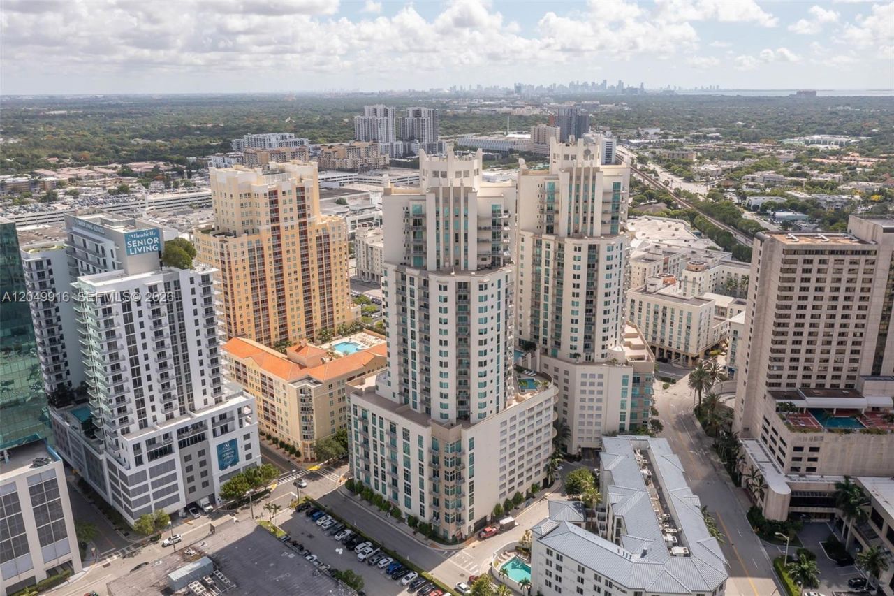 9055 SW 73rd Ct , Unit 602, Miami, FL 33156 Photo