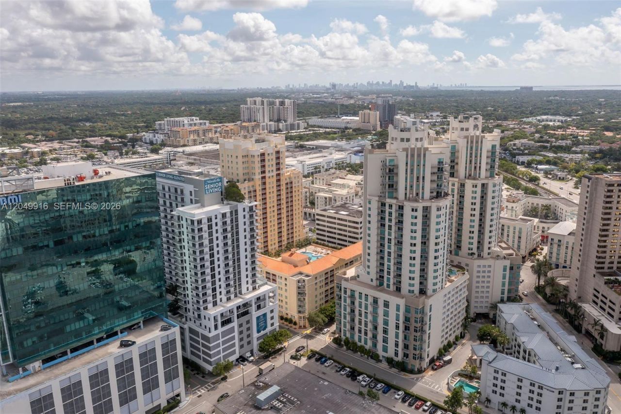 9055 SW 73rd Ct , Unit 602, Miami, FL 33156 Photo