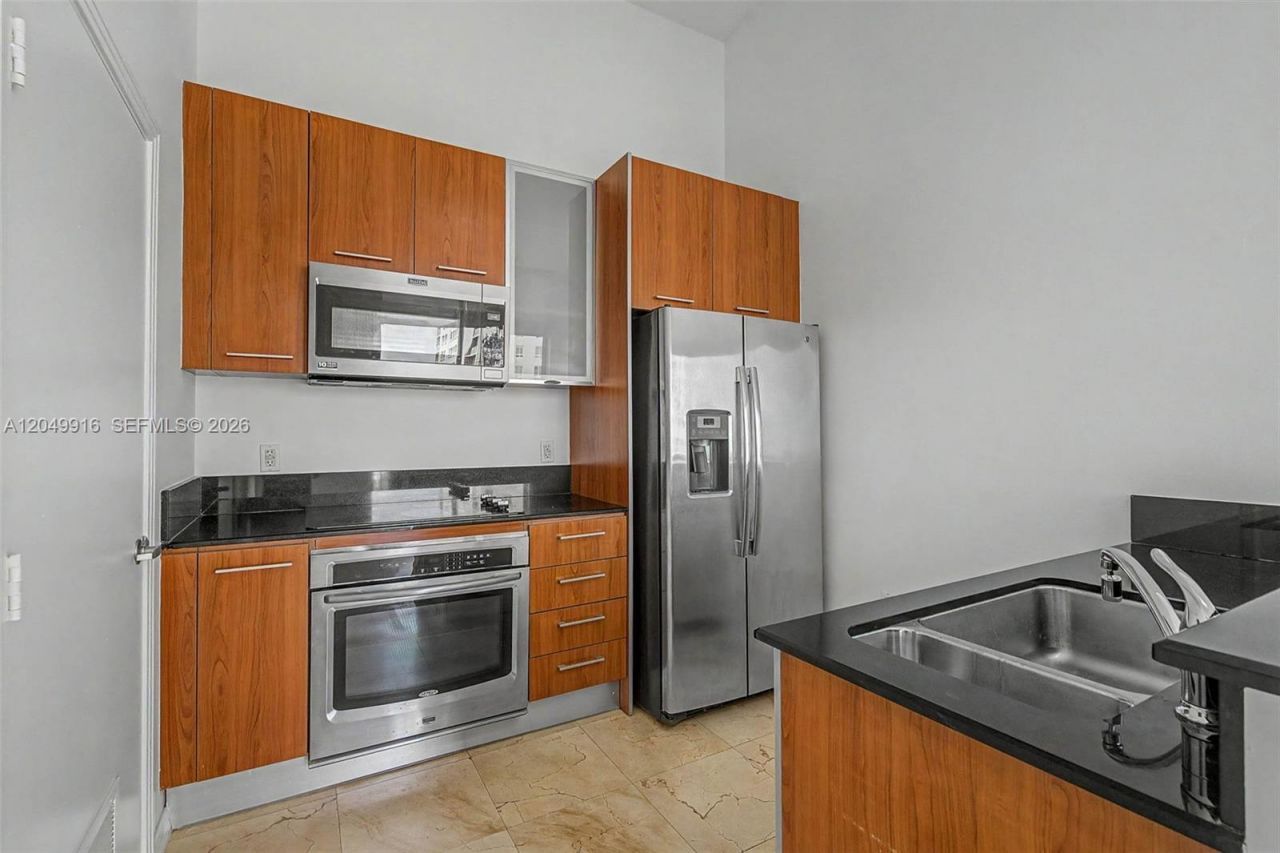 9055 SW 73rd Ct , Unit 602, Miami, FL 33156 Photo