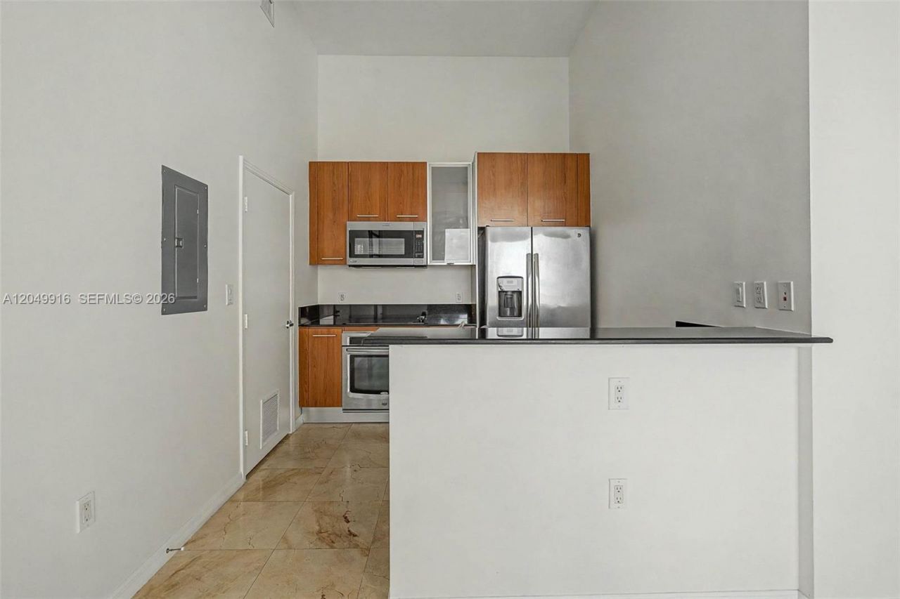 9055 SW 73rd Ct , Unit 602, Miami, FL 33156 Photo