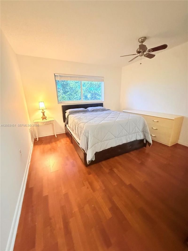 8590 Sunrise Lakes Blvd , Unit 309, Sunrise, FL 33322 Photo