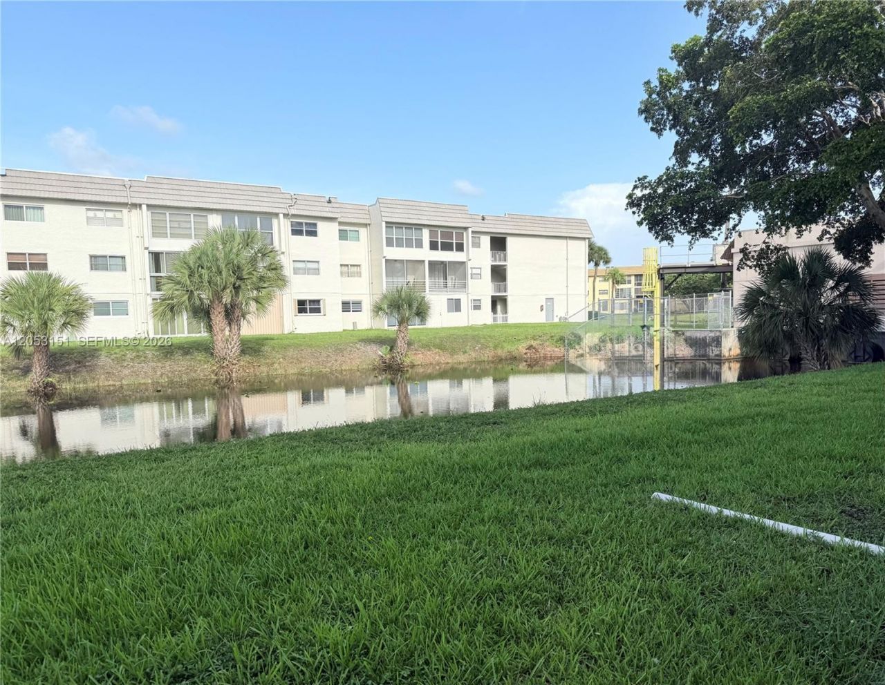 8590 Sunrise Lakes Blvd , Unit 309, Sunrise, FL 33322 Photo