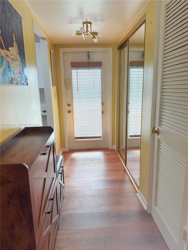 8590 Sunrise Lakes Blvd , Unit 309, Sunrise, FL 33322 Photo