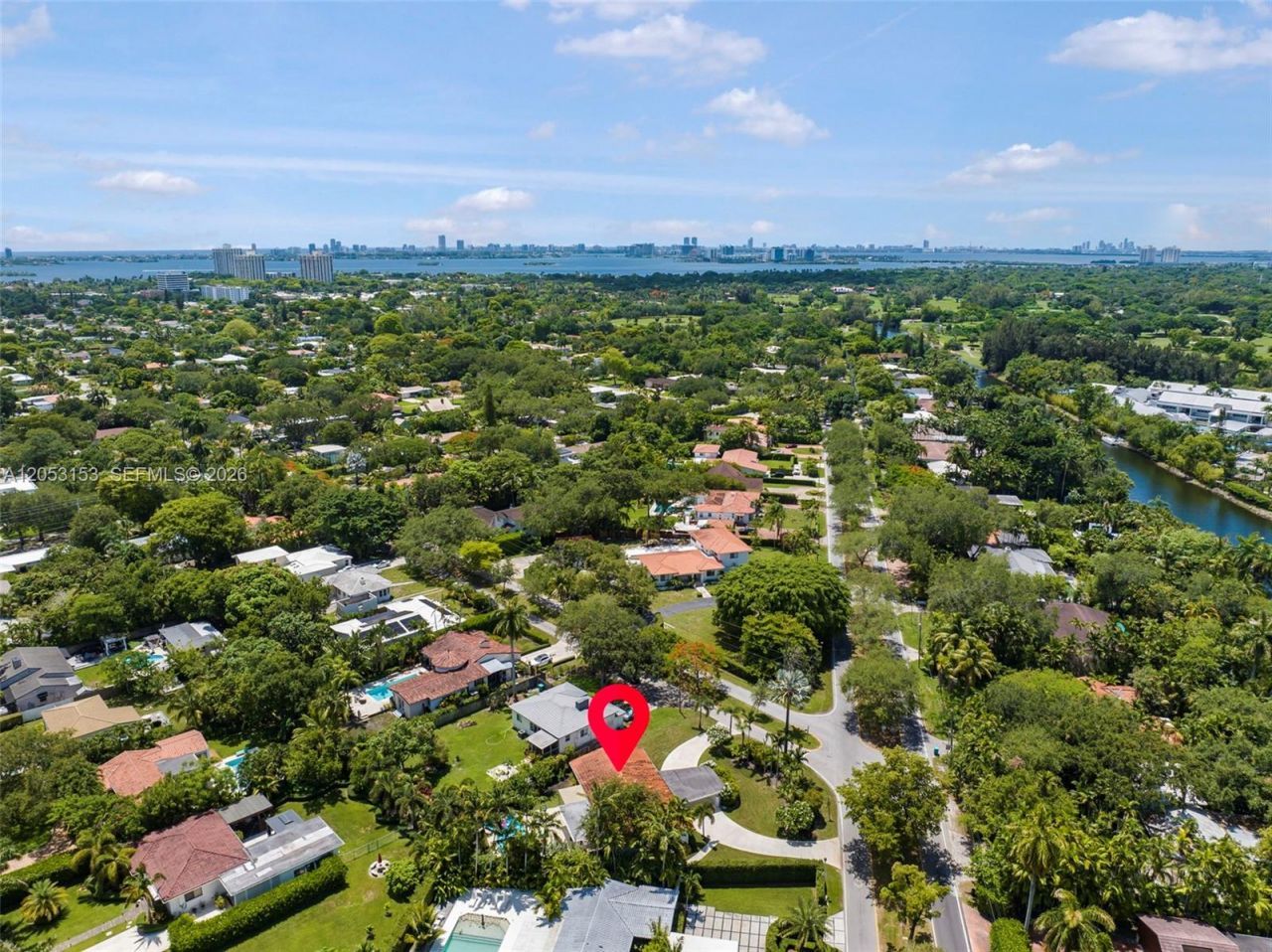 11121 Griffing Blvd, Biscayne Park, FL 33161 Photo