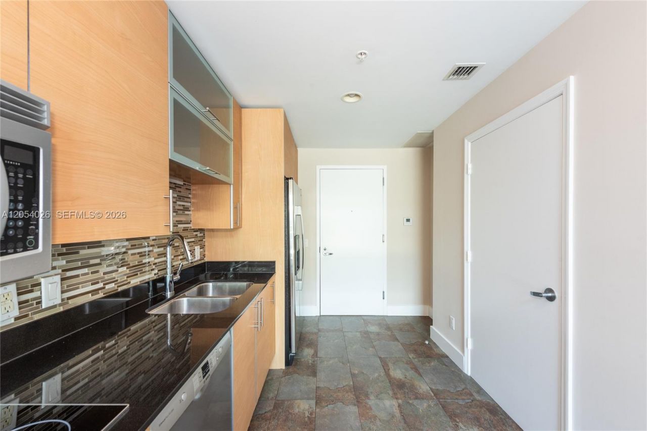 60 SW 13th St, Unit 4808, Miami, FL 33130 Photo