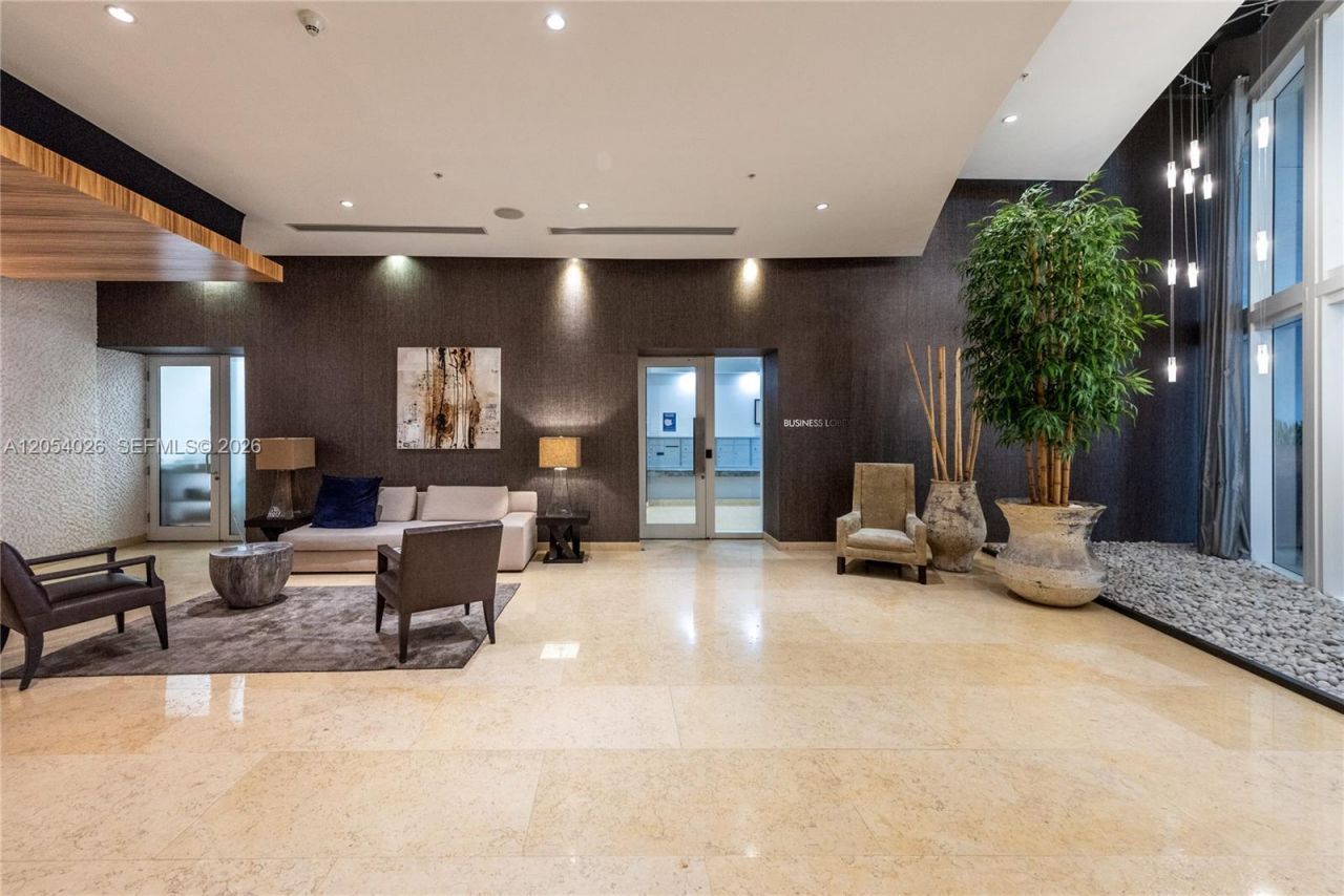 60 SW 13th St, Unit 4808, Miami, FL 33130 Photo