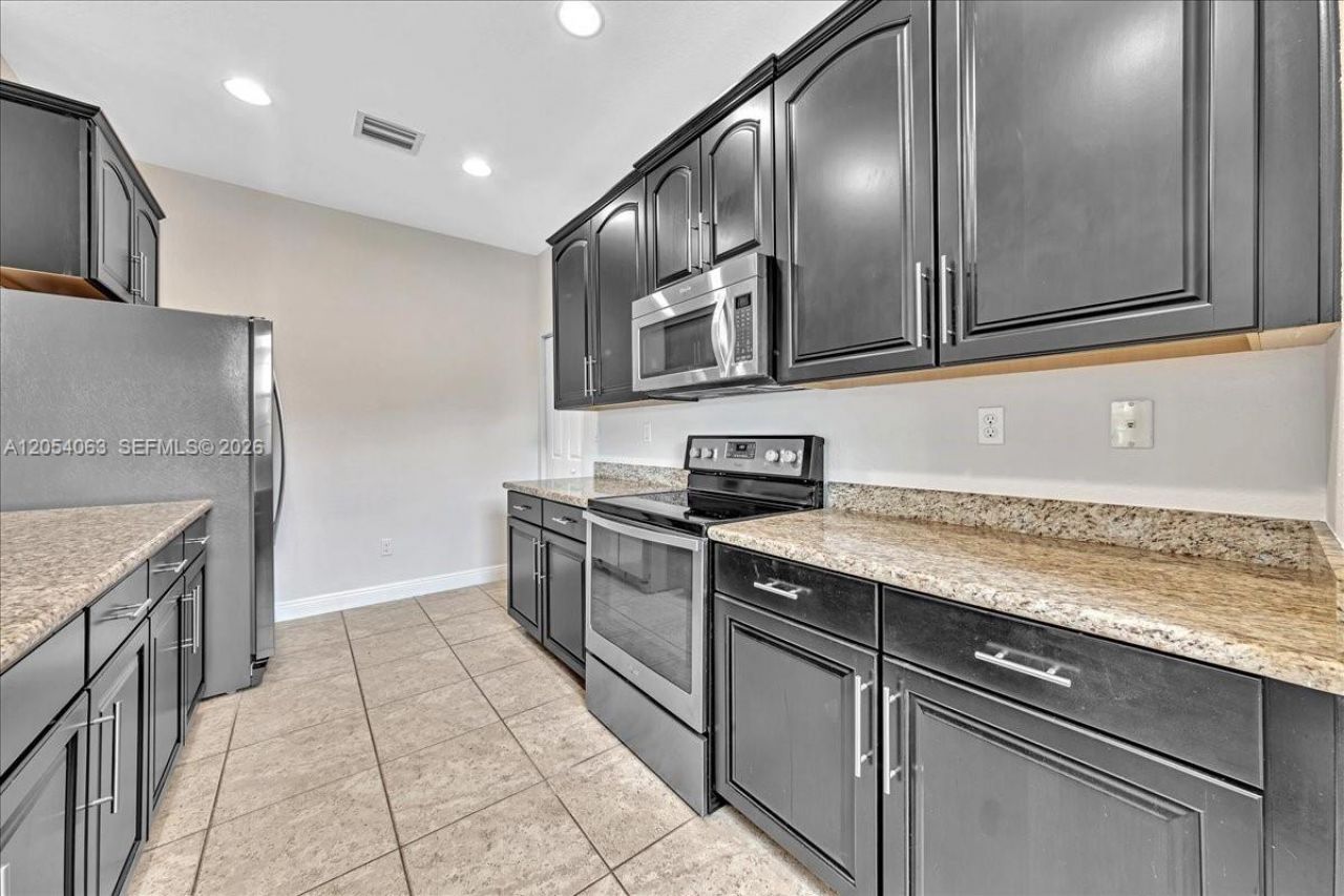 995 SW 147th Ave, Unit 2514, Pembroke Pines, FL 33027 Photo