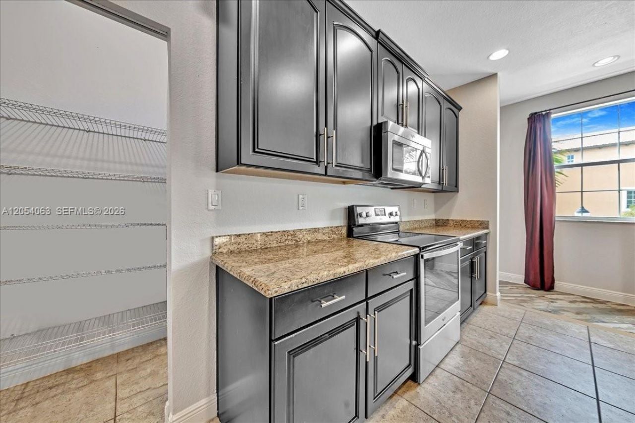 995 SW 147th Ave, Unit 2514, Pembroke Pines, FL 33027 Photo
