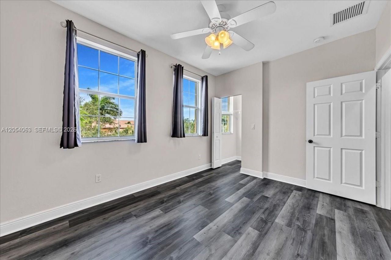 995 SW 147th Ave, Unit 2514, Pembroke Pines, FL 33027 Photo