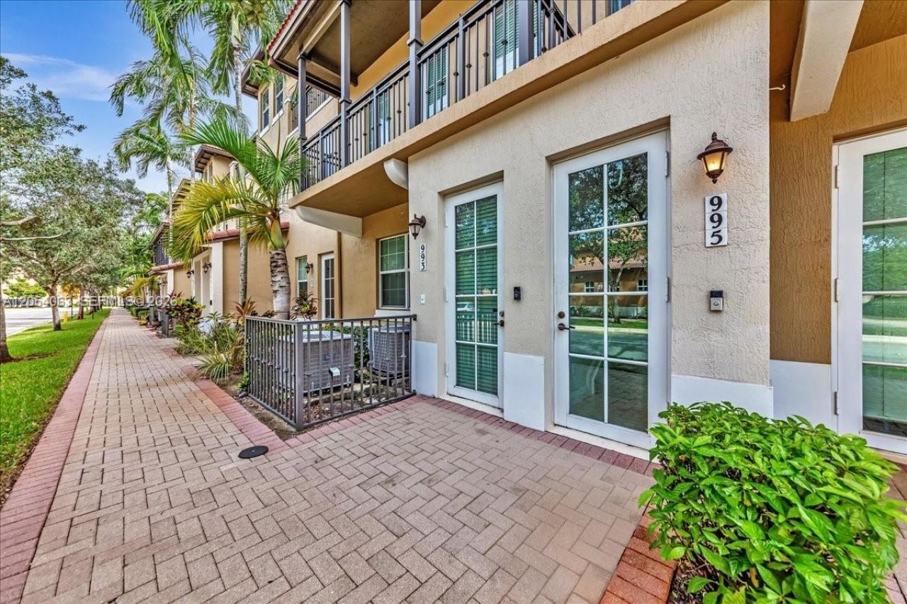 995 SW 147th Ave, Unit 2514, Pembroke Pines, FL 33027 Photo