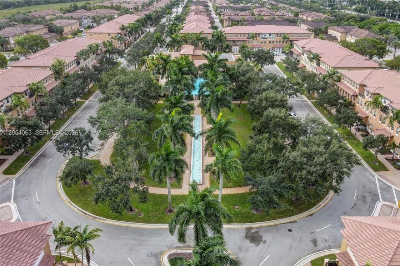 995 SW 147th Ave, Unit 2514, Pembroke Pines, FL 33027 Photo