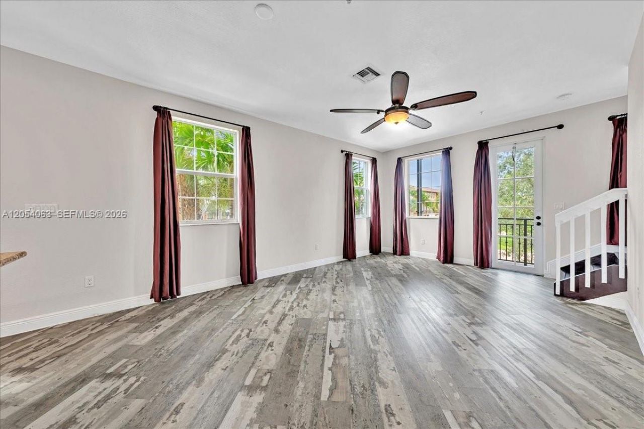 995 SW 147th Ave, Unit 2514, Pembroke Pines, FL 33027 Photo
