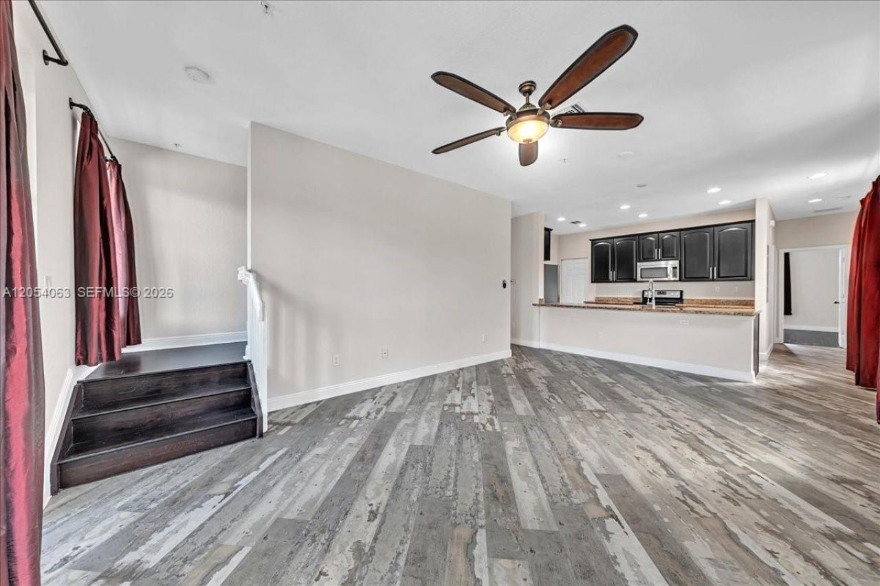 995 SW 147th Ave, Unit 2514, Pembroke Pines, FL 33027 Photo