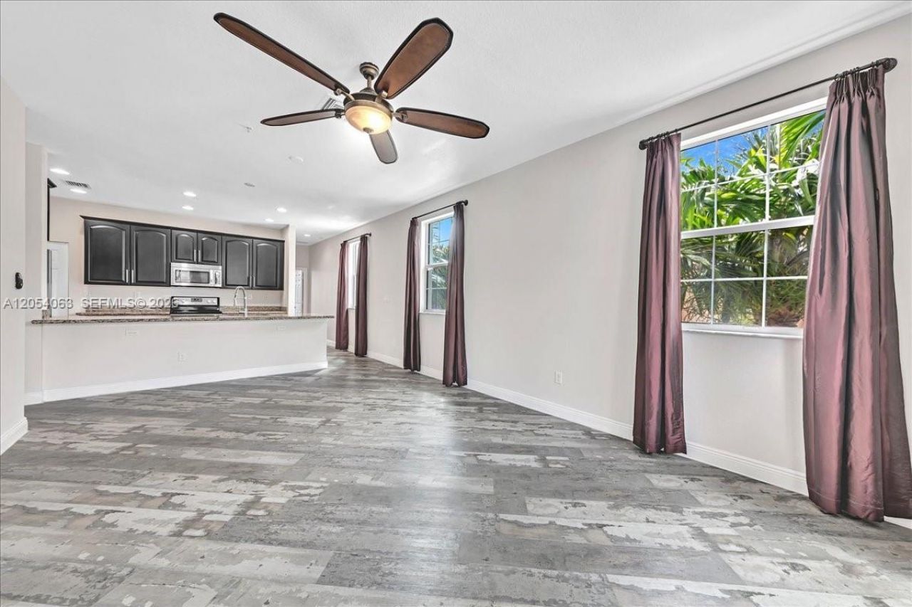 995 SW 147th Ave, Unit 2514, Pembroke Pines, FL 33027 Photo