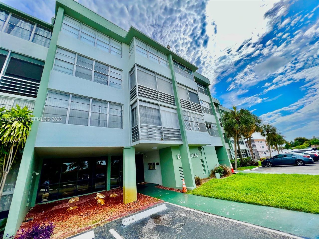 2741 Taft St , Unit 401, Hollywood, FL 33020 Photo